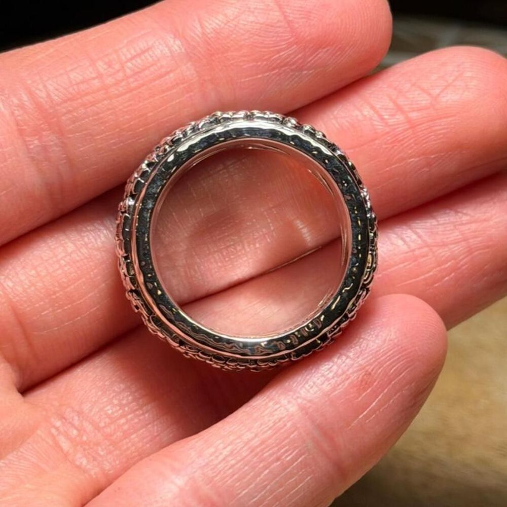 JAI by John Hardy Sterling Silver Artisan Floral Textured Spinner Ring - Picture 5 of 8
